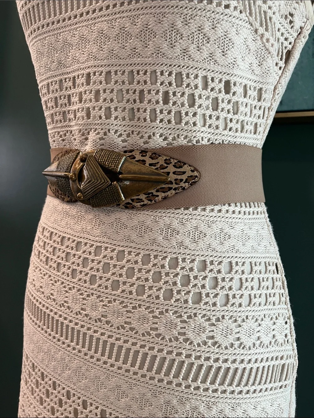 Vintage chic taupe